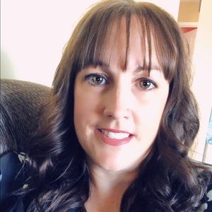 Meet your Posher, Bernadette